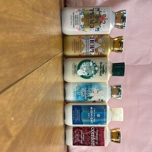 Bath & Body Works White and Gold Moisturizer and Body Oil Collection